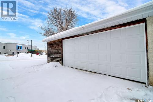 5371 2Nd Avenue N, Regina, SK - Outdoor