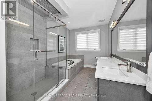 700 Mcmanus Avenue, Ottawa, ON - Indoor Photo Showing Bathroom