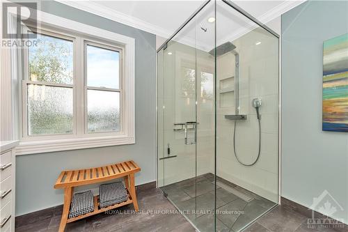 695 Merkley Drive, Ottawa, ON - Indoor Photo Showing Bathroom