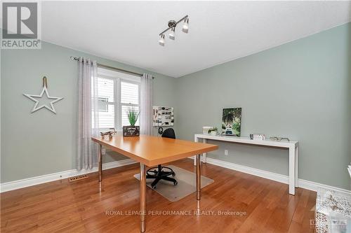 695 Merkley Drive, Ottawa, ON - Indoor Photo Showing Office