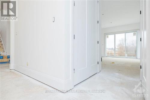 6840 Still Meadow Way, Ottawa, ON - Indoor Photo Showing Other Room