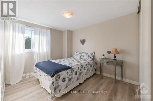 368 Duval Lane, Ottawa, ON - Indoor Photo Showing Bedroom