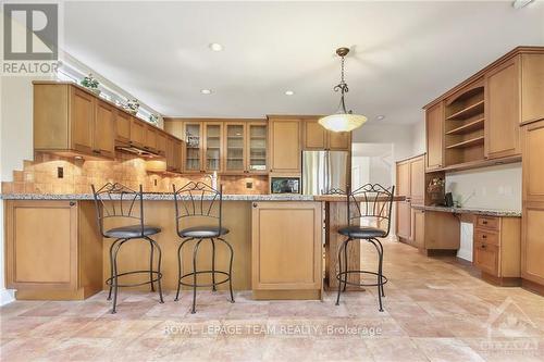 663 Westminster Avenue, Ottawa, ON - Indoor Photo Showing Kitchen