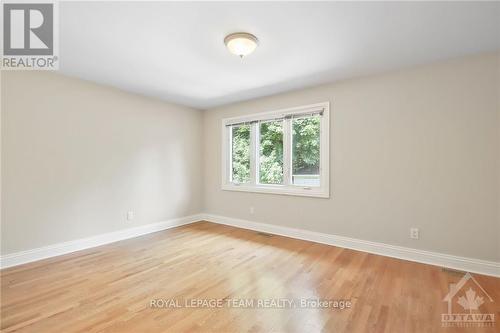 663 Westminster Avenue, Ottawa, ON - Indoor Photo Showing Other Room