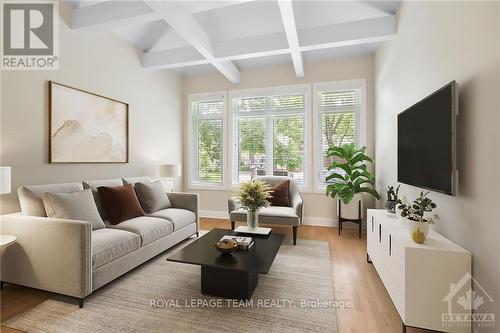 663 Westminster Avenue, Ottawa, ON - Indoor Photo Showing Living Room