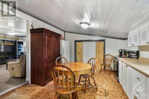 6804 6Th Concession Road W, Elizabethtown-Kitley, ON - Indoor Photo Showing Other Room