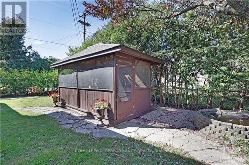 1861 Dorset Drive, Ottawa, ON - Outdoor