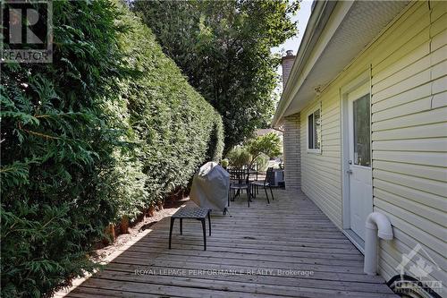 1861 Dorset Drive, Ottawa, ON - Outdoor With Deck Patio Veranda With Exterior