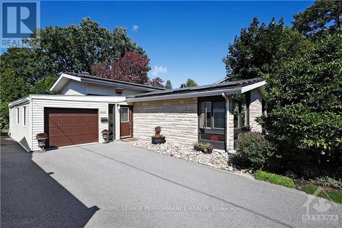 1861 Dorset Drive, Ottawa, ON - Outdoor