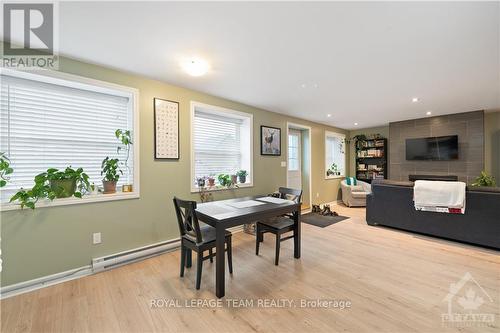 261 Elgin Street W, Arnprior, ON - Indoor