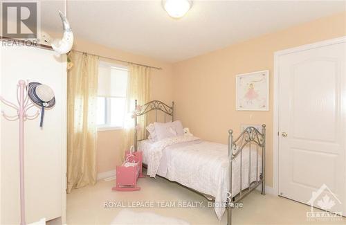 3804 Marble Canyon Crescent, Ottawa, ON - Indoor Photo Showing Bedroom