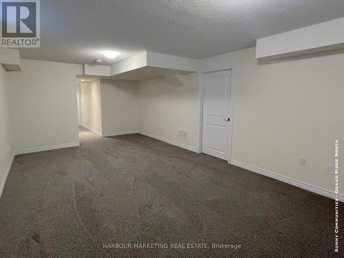 680 Grand Ridge Avenue, Oshawa, ON - Indoor Photo Showing Other Room