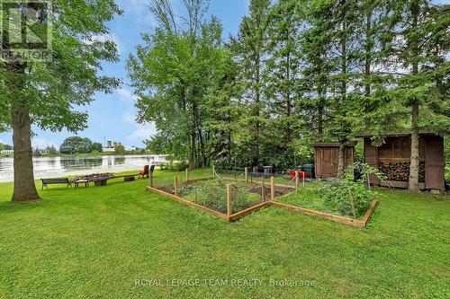 6 Rideau Lane, North Grenville, ON - Outdoor With Backyard