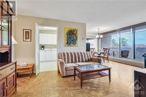 209 - 265 Poulin Avenue, Ottawa, ON - Indoor Photo Showing Living Room