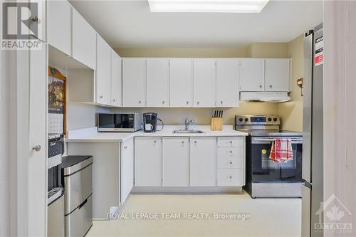 209 - 265 Poulin Avenue, Ottawa, ON - Indoor Photo Showing Kitchen