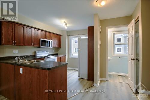 445 Sadar, Ottawa, ON - Indoor Photo Showing Kitchen With Double Sink