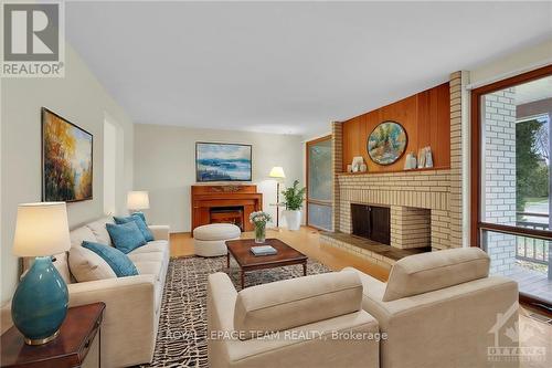 44 Ashgrove Crescent, Ottawa, ON - Indoor Photo Showing Living Room With Fireplace