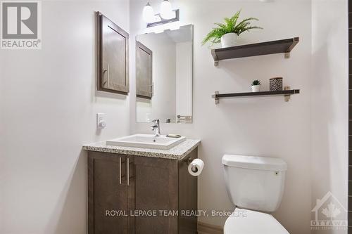 308 Rainrock Crescent, Ottawa, ON - Indoor Photo Showing Bathroom