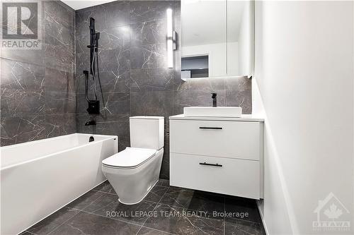 403 - 10 James Street, Ottawa, ON - Indoor Photo Showing Bathroom