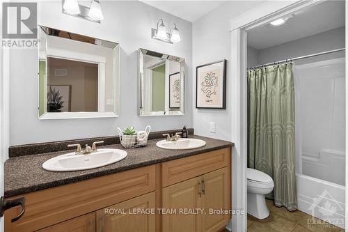 8044 Adam Baker Way, Ottawa, ON - Indoor Photo Showing Bathroom