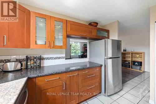 304 - 40 Arthur Street, Ottawa, ON - Indoor Photo Showing Kitchen