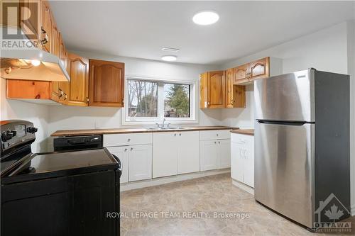 721 Bayview Drive, Ottawa, ON - Indoor Photo Showing Kitchen