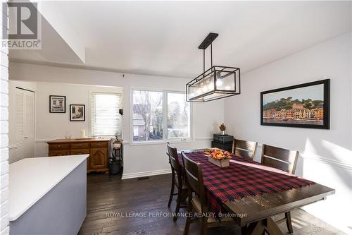 52 Reaney Court, Ottawa, ON - Indoor Photo Showing Dining Room