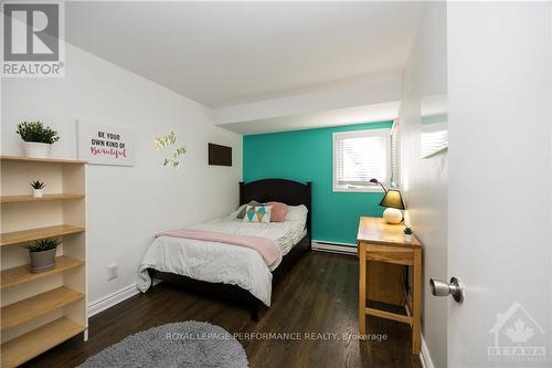 52 Reaney Court, Ottawa, ON - Indoor Photo Showing Bedroom