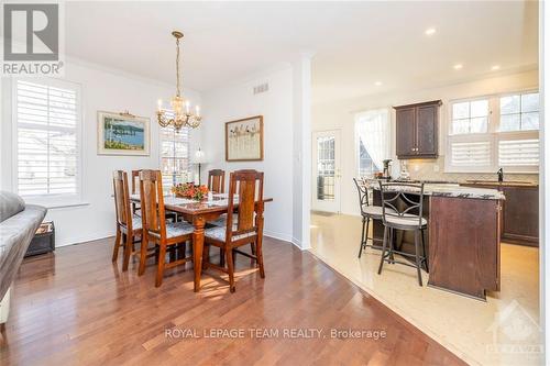 411 Oban Pvt, Ottawa, ON - Indoor Photo Showing Dining Room