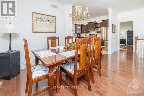 411 Oban Pvt, Ottawa, ON - Indoor Photo Showing Dining Room