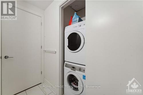 307 - 255 Bay Street, Ottawa, ON - Indoor Photo Showing Laundry Room