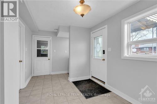 2196 Lenester Avenue, Ottawa, ON - Indoor Photo Showing Other Room