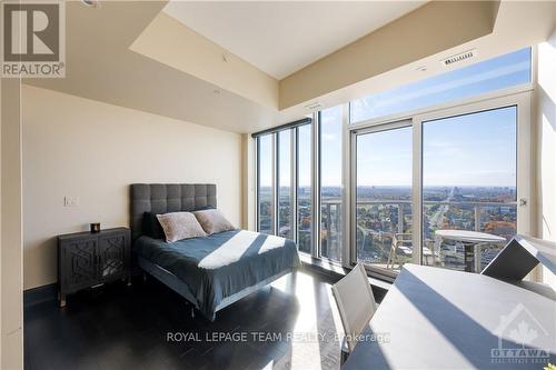 4101 - 805 Carling Avenue, Ottawa, ON - Indoor Photo Showing Bedroom