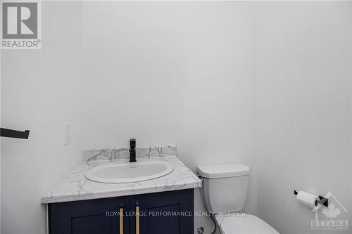 311 Sterling Avenue, Clarence-Rockland, ON - Indoor Photo Showing Bathroom