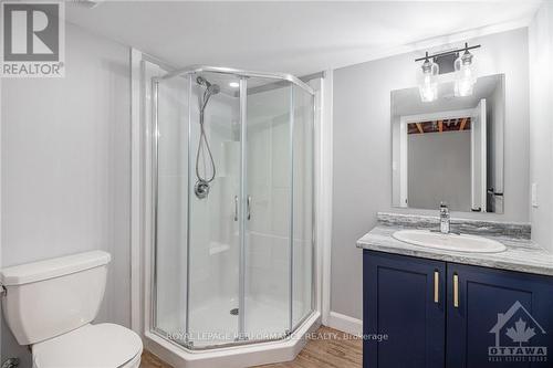 311 Sterling Avenue, Clarence-Rockland, ON - Indoor Photo Showing Bathroom