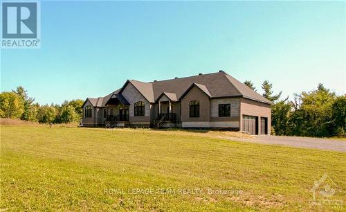 11230 County 3 Road, North Dundas, ON - Outdoor