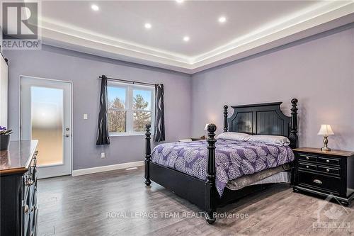 11230 County 3 Road, North Dundas, ON - Indoor Photo Showing Bedroom