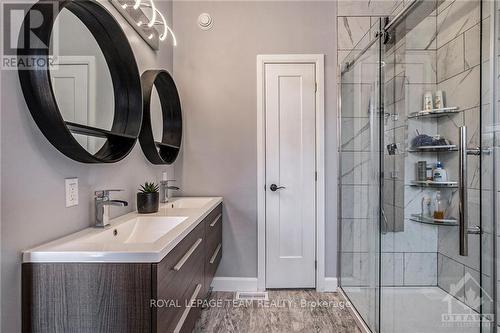 11230 County 3 Road, North Dundas, ON - Indoor Photo Showing Bathroom