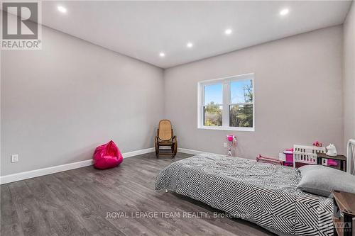 11230 County 3 Road, North Dundas, ON - Indoor Photo Showing Bedroom