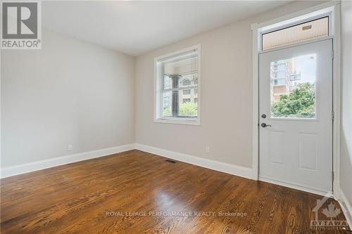 123 York Street, Ottawa, ON - Indoor Photo Showing Other Room