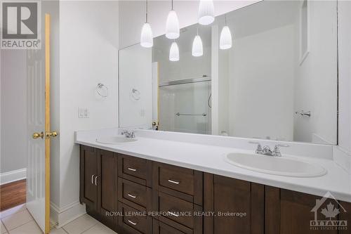 123 York Street, Ottawa, ON - Indoor Photo Showing Bathroom