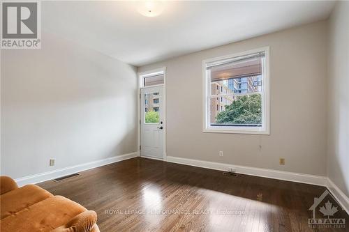 121 York Street, Ottawa, ON - Indoor Photo Showing Other Room