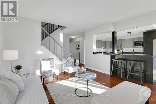 1896 Northlands Drive, Ottawa, ON - Indoor Photo Showing Living Room