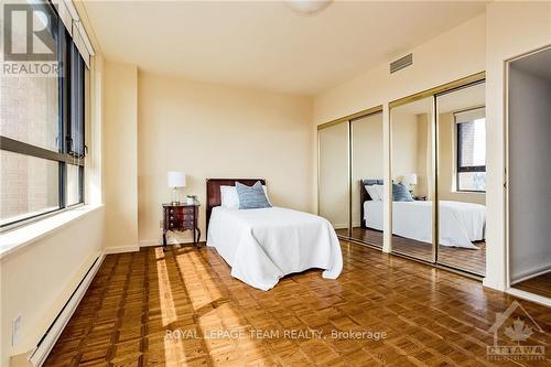 1201 - 40 Boteler Street, Ottawa, ON - Indoor Photo Showing Bedroom