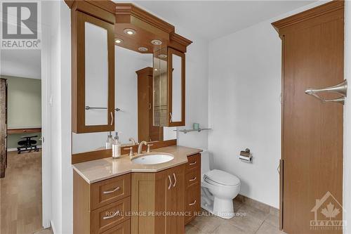 1616 Charbonneau Street, Ottawa, ON - Indoor Photo Showing Bathroom