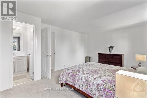 34 Shadetree Crescent, Ottawa, ON - Indoor Photo Showing Bedroom