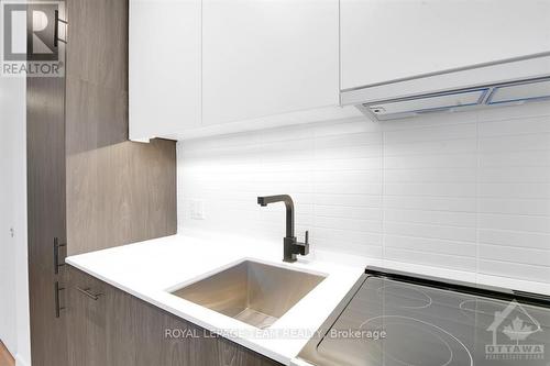 210 - 10 James Street, Ottawa, ON - Indoor Photo Showing Kitchen