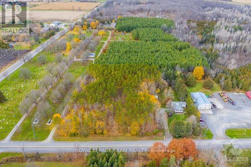 7861 Springhill Road, Ottawa, ON 