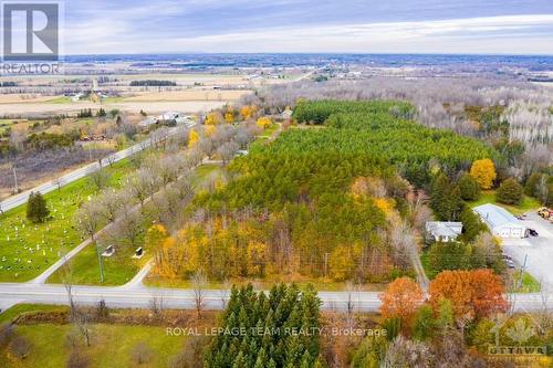 7861 Springhill Road, Ottawa, ON 