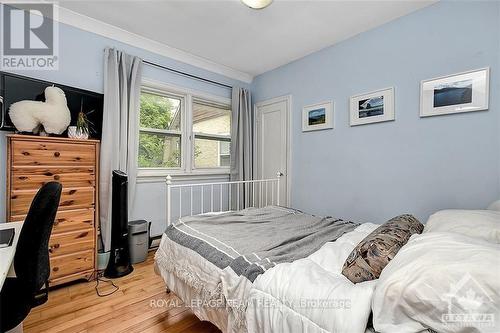 55 Glendale Avenue, Ottawa, ON - Indoor Photo Showing Bedroom